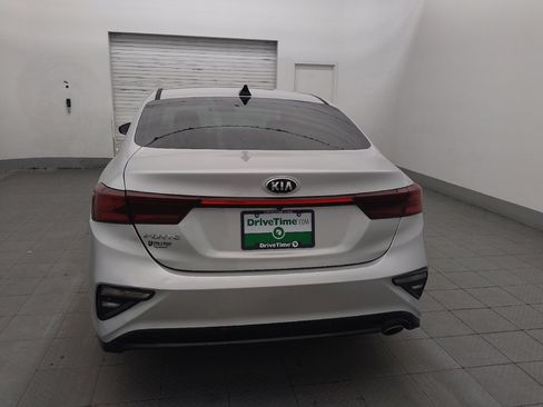 Used 2019 Kia Forte LXS FWD image 6