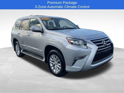 Used 2015 Lexus GX 460 image 3