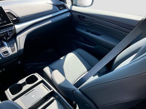 Used 2025 Honda Odyssey EX-L image 23