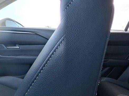 Used 2025 MAZDA CX-50 AWD 2.5 S w/ Preferred Package image 25