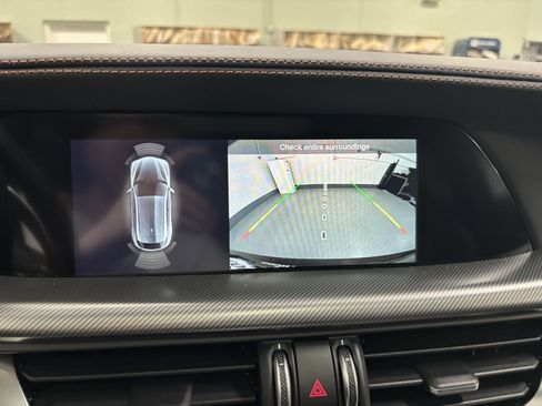 New 2025 Alfa Romeo Stelvio Sprint image 18