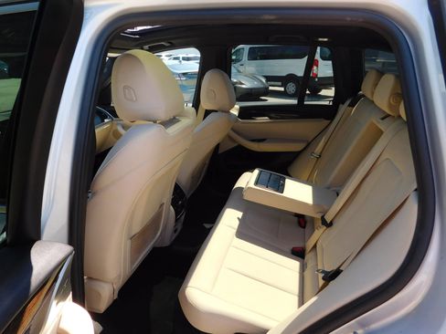 Used 2021 BMW X3 sDrive30i w/ Convenience Package RWD image 12