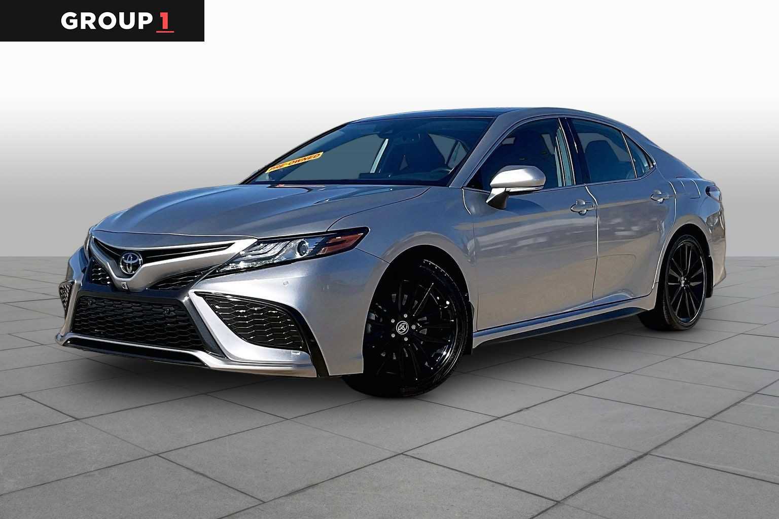 Used 2024 Toyota Camry XSE w/ Navigation Package FWD image 1