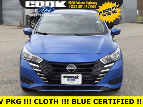 Used 2023 Nissan Versa SV image 6