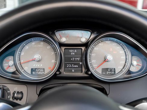 Used 2011 Audi R8 V8 image 22