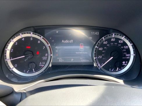 Used 2023 Toyota Highlander XLE AWD/4WD image 13