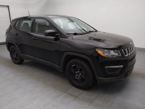 Used 2020 Jeep Compass Sport w/ Tech Group FWD image 11