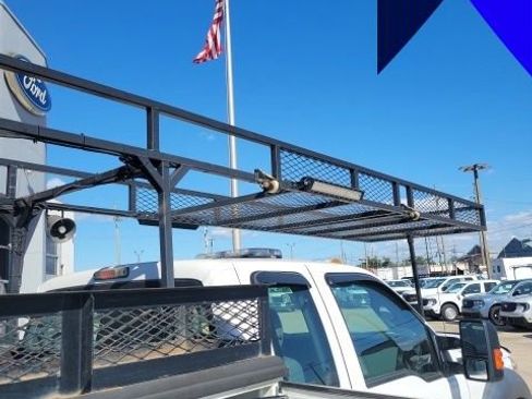 Certified 2016 Ford F550 4x4 SuperCab Super Duty image 33