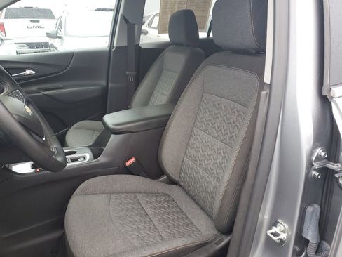 Used 2024 Chevrolet Equinox LT image 17