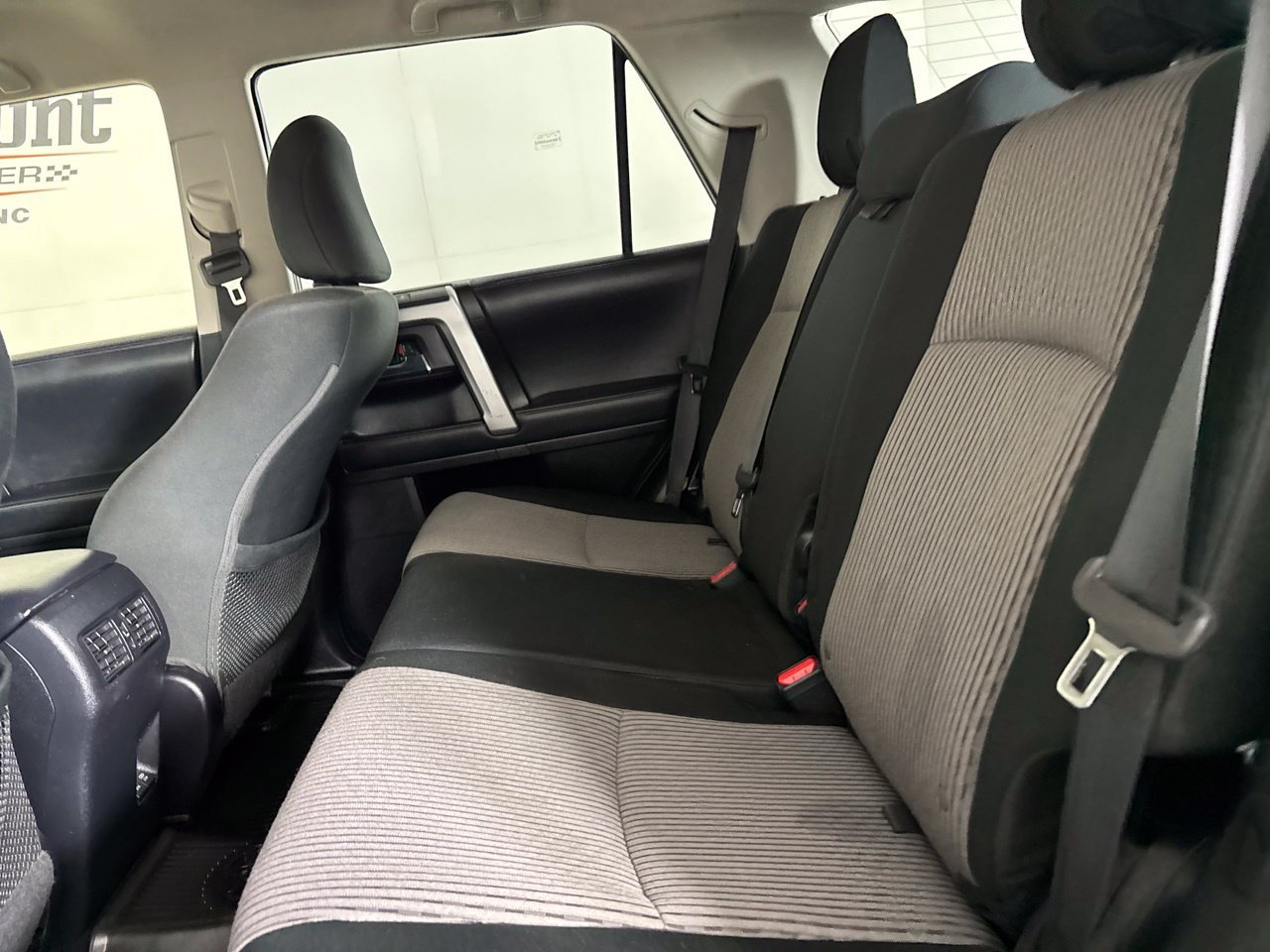 Used 2021 Toyota 4Runner SR5 AWD/4WD image 22