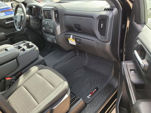 New 2026 Chevrolet Silverado 1500 Custom Trail Boss w/ Midnight Edition AWD/4WD image 6