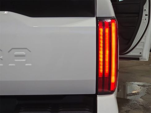 Used 2024 Toyota Tundra SR image 32