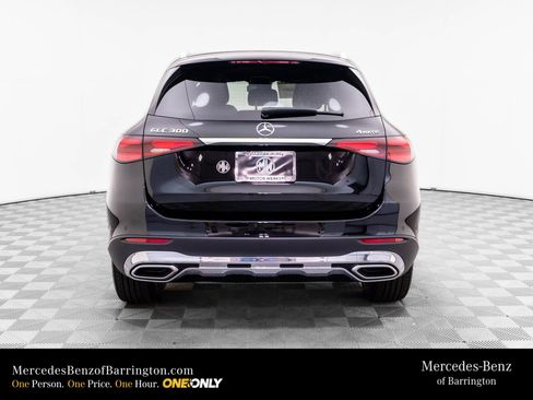 New 2026 Mercedes-Benz GLC 300 4MATIC image 4