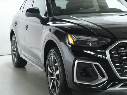 Used 2023 Audi Q5 2.0T Premium w/ Convenience Package AWD/4WD image 8