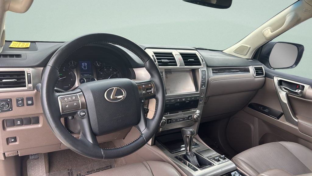 Used 2019 Lexus GX 460 w/ Navigation Package AWD/4WD image 28