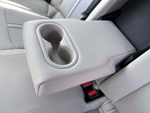 Used 2023 Hyundai Sonata SEL w/ Preferred Accessory Package FWD image 13