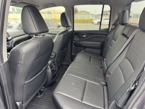 Used 2017 Honda Ridgeline RTL-T image 19