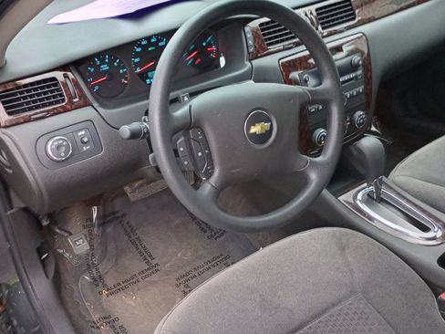 Used 2012 Chevrolet Impala LS FWD image 9