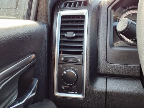 Certified 2024 RAM 1500 Classic Warlock image 17