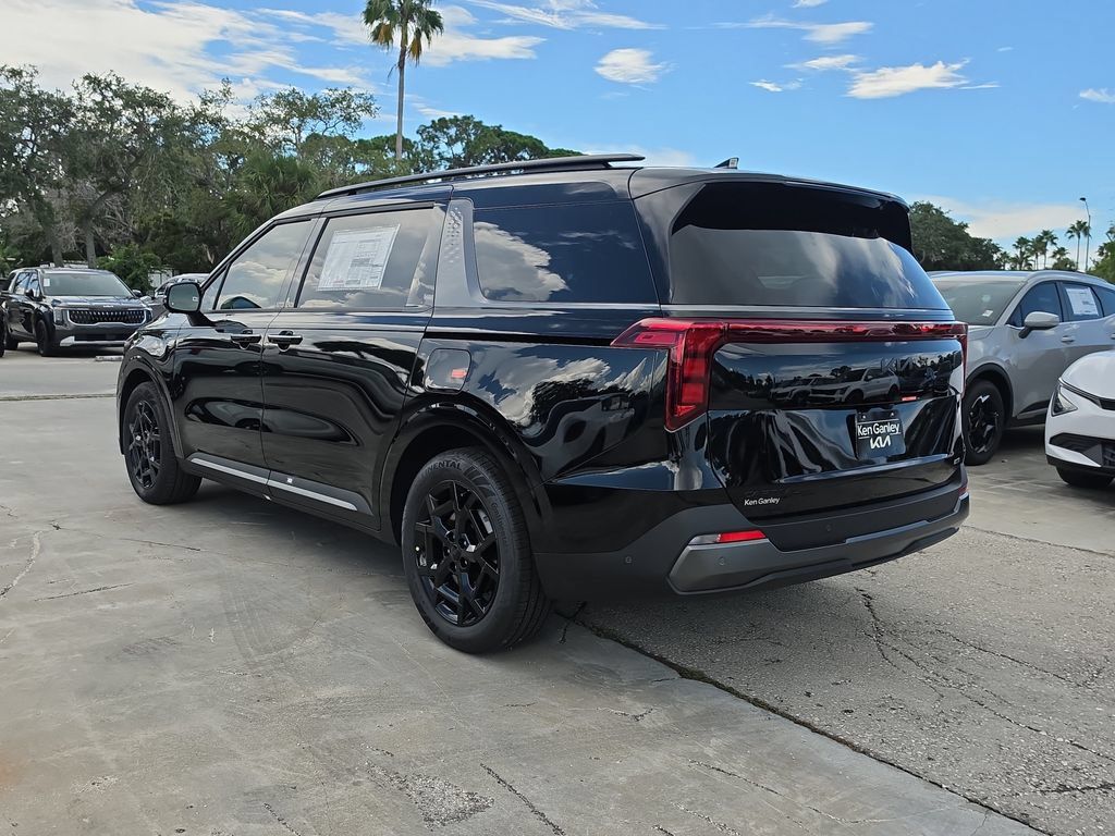 New 2027 Kia Carnival SX w/ Dark Edition Package FWD image 6