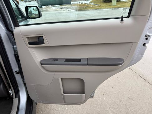 Used 2012 Ford Escape XLS image 16