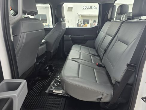 Used 2023 Ford F250 XL w/ FX4 Off-Road Package image 10