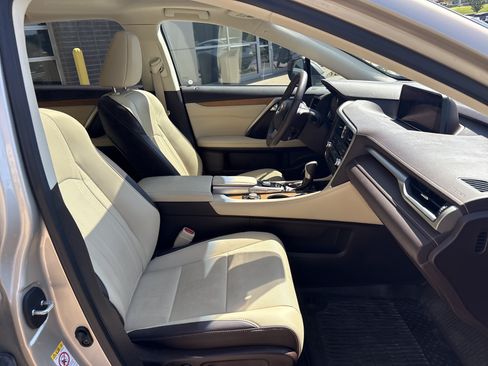 Used 2017 Lexus RX 350 AWD w/ Premium Package image 33