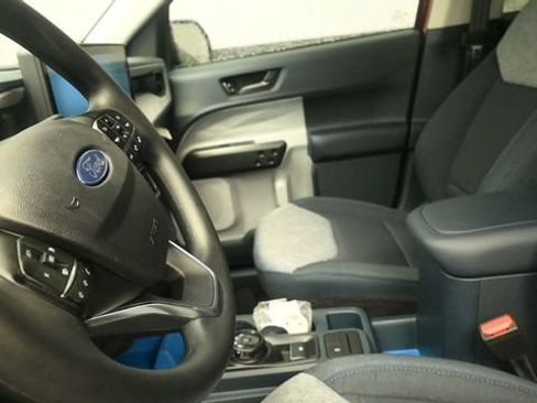 New 2026 Ford Maverick XLT w/ Equipment Group 301A AWD/4WD image 18