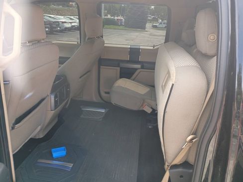 Used 2018 Ford F150 XLT w/ Trailer Tow Package AWD/4WD image 9