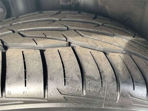 Used 2017 Toyota Prius Four Touring image 33