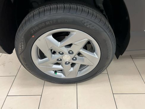 New 2026 Hyundai Kona SE image 35