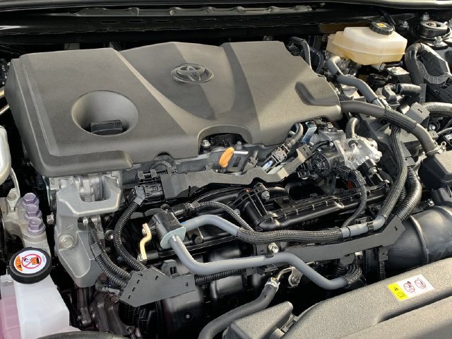 Used 2026 Toyota Camry SE w/ Convenience Package FWD image 16