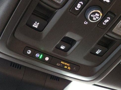 Certified 2024 Cadillac Escalade Sport AWD/4WD image 30
