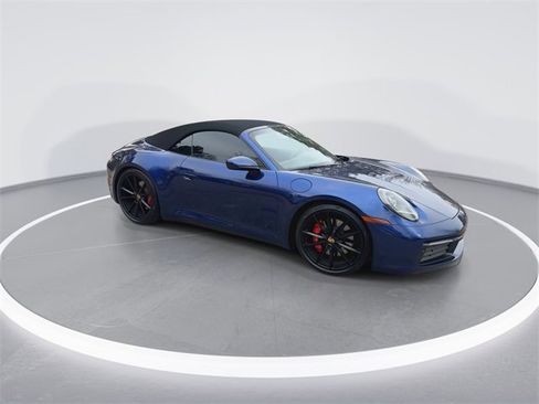 Used 2020 Porsche 911 Carrera S image 2