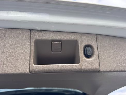 Used 2024 Ford F250 Lariat image 46