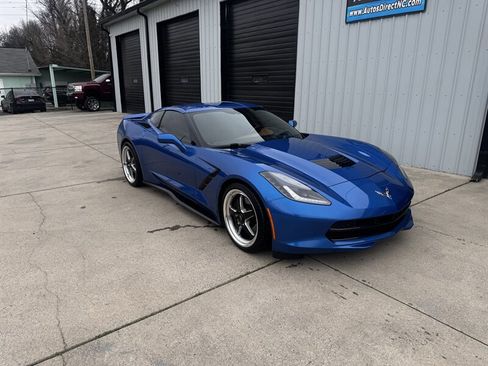 Used 2015 Chevrolet Corvette Stingray Coupe w/ 3LT Preferred Equipment Group image 2
