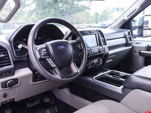 Used 2022 Ford F250 XLT w/ XLT Premium Package AWD/4WD image 40