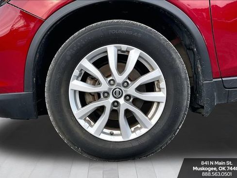 Used 2019 Nissan Rogue SV FWD image 31