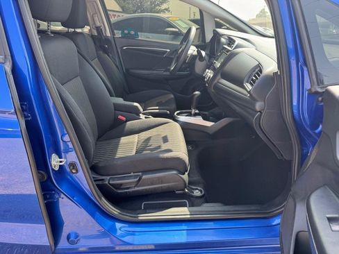 Used 2019 Honda Fit EX image 12