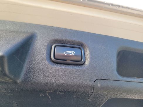 Used 2022 Hyundai Santa Fe SEL w/ Convenience Package image 27