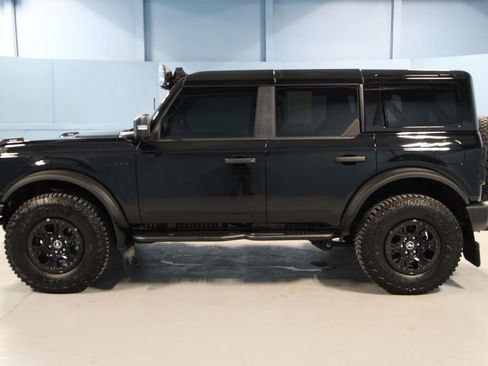 Used 2024 Ford Bronco Wildtrak image 31