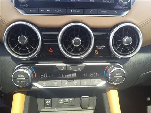 New 2025 Nissan Sentra SV image 14