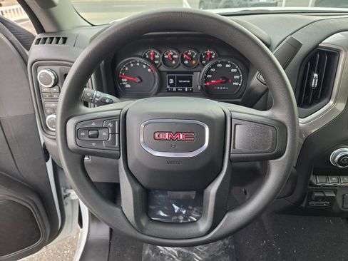 Used 2024 GMC Sierra 1500 Pro w/ Pro Value Package AWD/4WD image 38