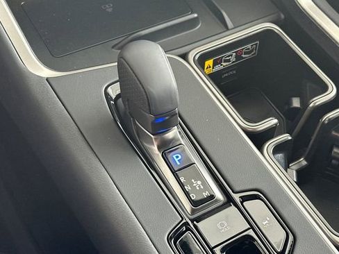 New 2026 Lexus TX 500h AWD image 20