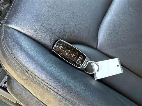 Used 2023 Audi Q7 3.0T Premium Plus w/ Premium Plus Package image 10