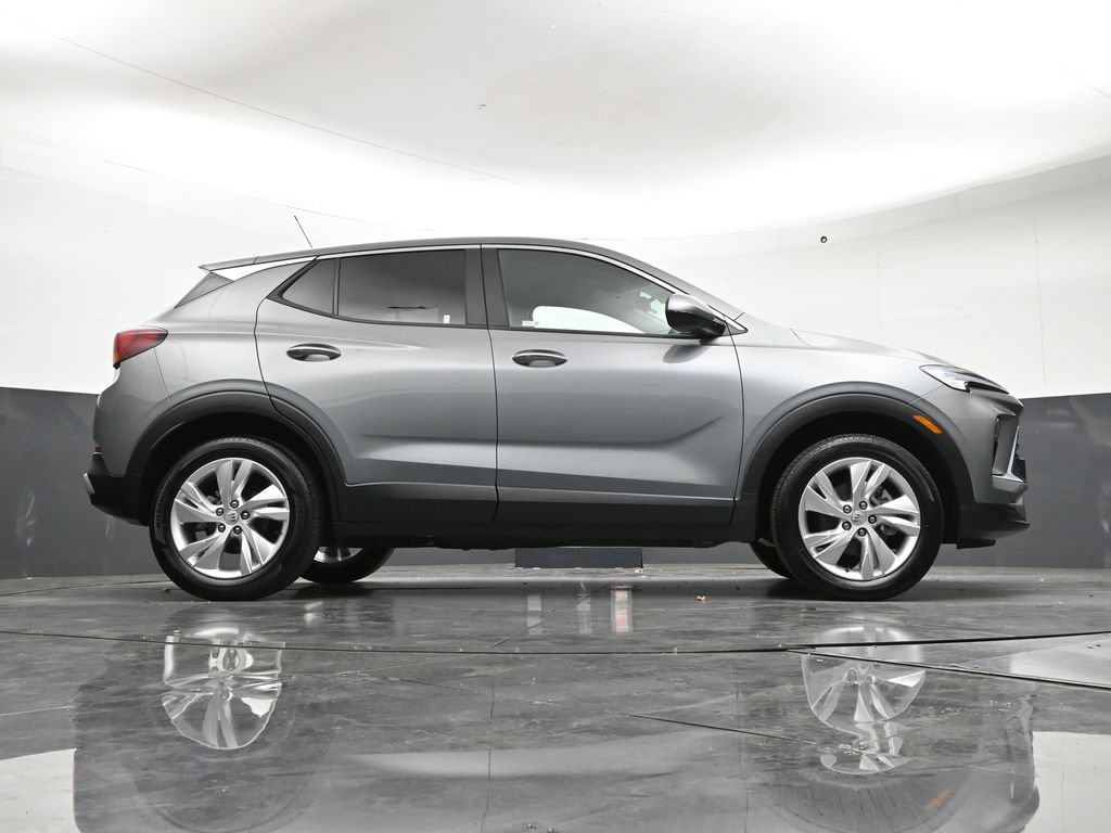 Used 2025 Buick Encore GX Preferred w/ Comfort Package AWD/4WD image 29