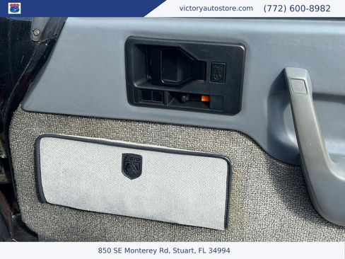 Used 1987 Pontiac Fiero GT RWD image 16