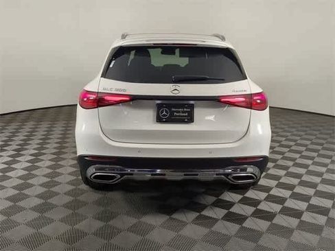 Certified 2026 Mercedes-Benz GLC 300 4MATIC image 4
