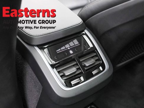 Used 2021 Volvo XC90 T6 Inscription image 22