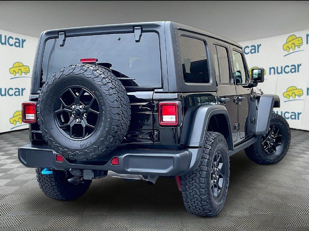 Used 2024 Jeep Wrangler Unlimited AWD/4WD image 6